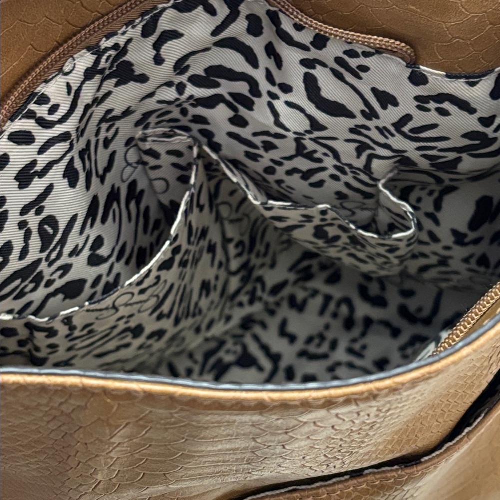 Jessica Simpson Bag Snake Embossed Brandy Hobo Leather Handbag - Picture 10 of 13
